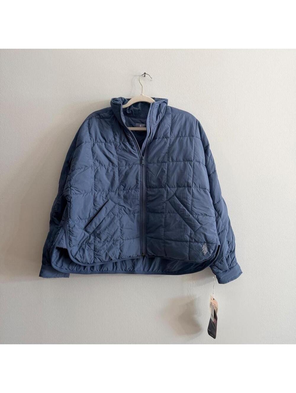 Free People FP Movement Pippa Packable Puffer Jacket in Skyline Blue